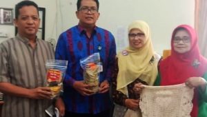 Pengrajin Agam Wakili Sumbar dalam Expo UMKM 2020 di Thailand