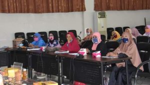 75 Orang Pelaku UMKM Kota Padang Ikuti Penyuluhan Sertifikasi P-IRT