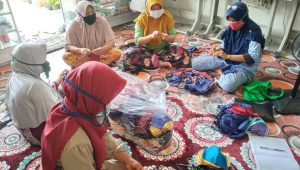 Kampanye Adaptasi Kebiasan Baru, Pertamina Berdayakan UMKM Produksi Masker