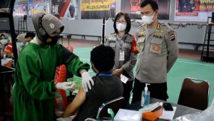 Polda Sumbar Himbau Agar Warga Sumbar Sadar akan Vaksinasi