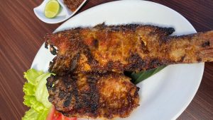 Whiz Prime Hotel Hadirkan Kerapu Bakar Sambal Sambuang
