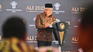 Sumatera Barat Terima Penghargaan Daerah Ramah Investasi