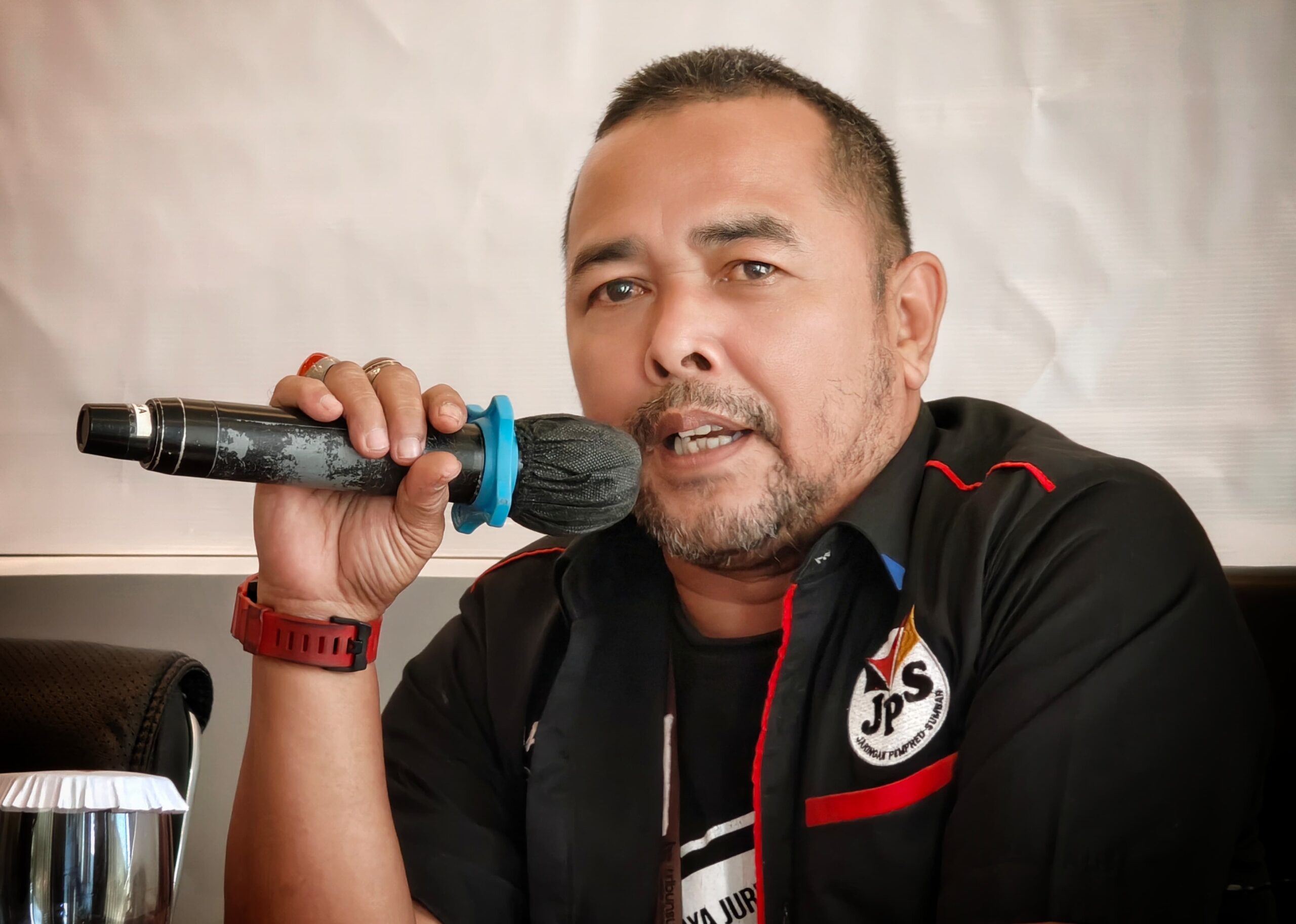 ketua-jps,-adrian-tuswandi-:-badan-publik-yang-tidak-mau-terbuka,-harus-‘digas’!