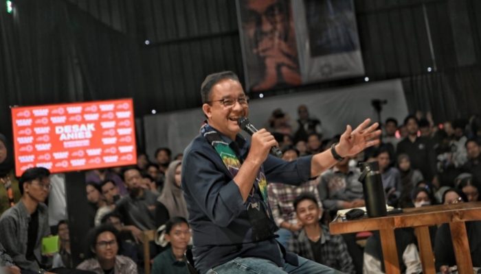 Tahun Baru 2024, Desak Anies Hadir di Sumbar