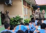 Bolos Sekolah, Belasan Pelajar SMP Diamankan Satpol PP Padang