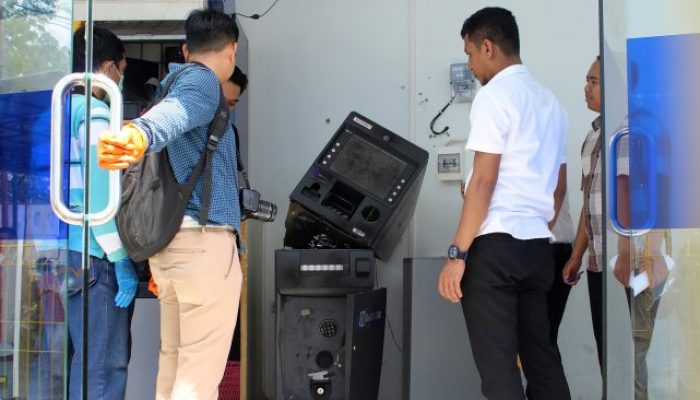 Polisi Tangkap Komplotan Pembobol ATM di Kelapa Gading