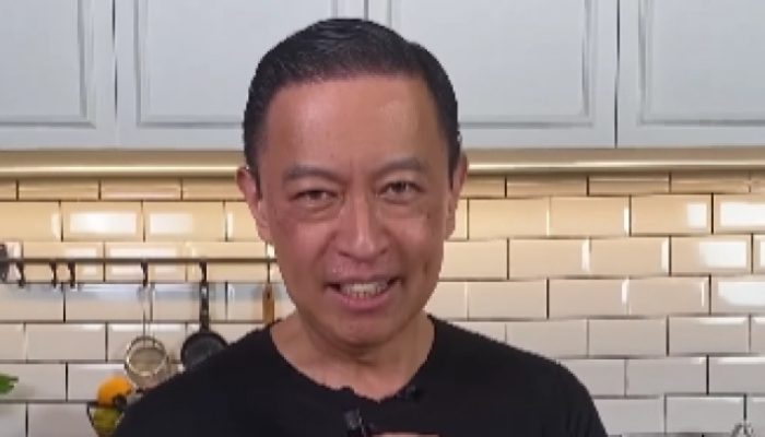 Tom Lembong Ungkap Rahasia Awet Muda, Cuma Bersihkan Wajah dengan Air