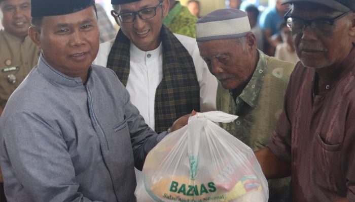 854 Warga Kuranji Terima Bantuan Sembako dari Ramadan Berbagi BAZNAS Padang