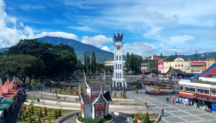 Ekonomi Sumbar Tumbuh 3,36 Persen di Tengah Tekanan Fiskal