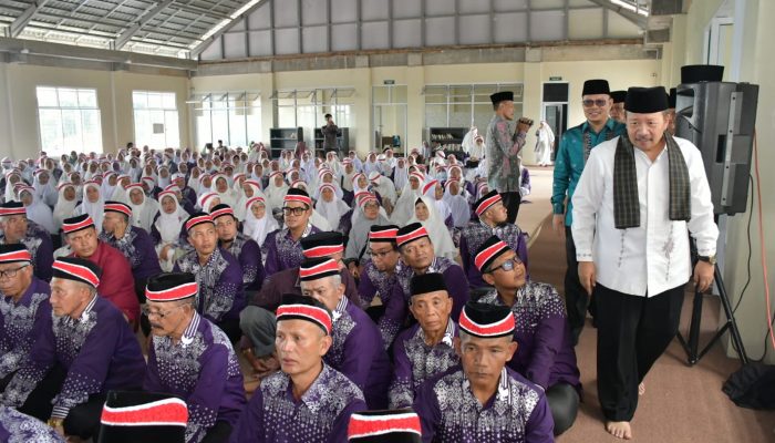 Perjalanan Panjang Menuju Baitullah, CJH Agam Termuda 19 Tahun Tertua 88 Tahun