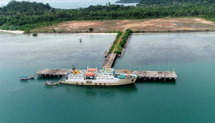 Pelabuhan Teluk Tapang Didorong Masuk Proyek Strategis Nasional