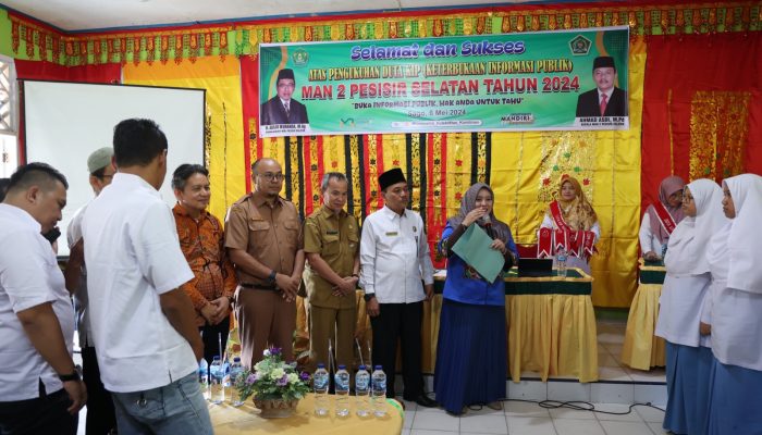 Sekwan Sumbar Tekankan Pentingnya Keterbukaan Informasi Publik