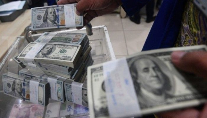 Pelemahan Nilai Tukar Rupiah Mempengaruhi Likuiditas Valas Perbankan