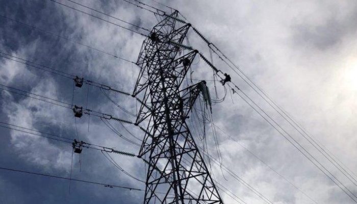 Pasokan Listrik Sumbar Pulih 100% Usai Gangguan Jaringan Transmisi