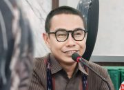 Akui Dosen Tetap di PTS, Ketua KI Siap Dipanggil DPRD Sumbar