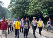 Mahyeldi Tinjau Uji Coba Jalan Lembah Anai