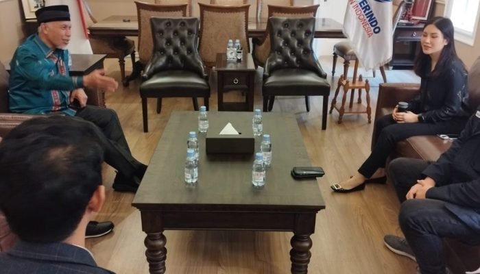 Bertemu Wamenparekraf, Gubernur Sumbar Bahas Pengembangan Pariwisata