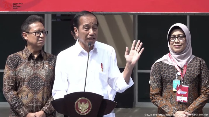 * Alasan Jokowi Tangguhkan Kantor di IKN karena Kurangnya Bandara
* Kantor IKN Tertunda: Jokowi Tunggu Bandaranya Selesai
* Kantor di IKN Dihentikan Jokowi, Bandara Belum Siap
* Jokowi Tunda Kantor IKN: Bandara Masih dalam Pembangunan
* Penundaan Kantor IKN oleh Jokowi: Bandara Jadi Alasan
* Kantor IKN Ditangguhkan Jokowi, Menanti Bandara Selesai
* Alasan Jokowi Tunda Kantor IKN: Fasilitas Bandara Belum Memadai
* Penundaan Kantor IKN: Jokowi Prioritaskan Infrastruktur Bandara
