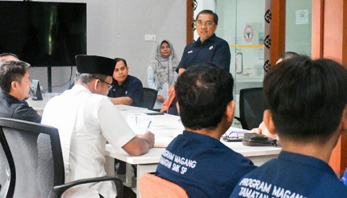 Magang PT Semen Padang Jadi Bekal Persaingan Industri