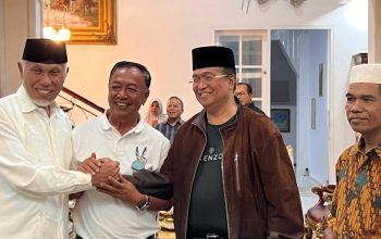 Mantan Bupati Solok Gusmal Dukung Mahyeldi-Vasko