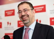 Nobel Ekonomi: Daron Acemoglu, Ekonom Turki Raih Penghargaan
