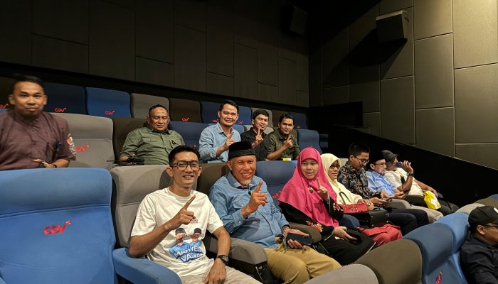Nobar Film Sadang Dibawah, Mahyeldi Dukung Kreativitas Sineas Lokal