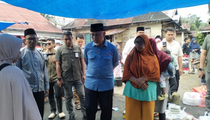 Mahyeldi Serap Aspirasi Pedagang di Pasar Aia Manggih