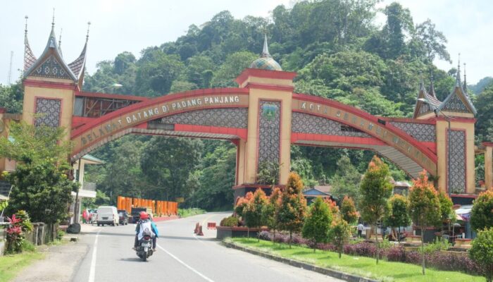 Padang Panjang Catat Beragam Prestasi dan Tantangan Ekonomi di 2024