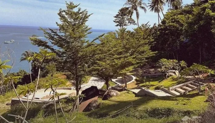 Atrium Lighthouse Padang: Jelajahi Destinasi Wisata Baru!