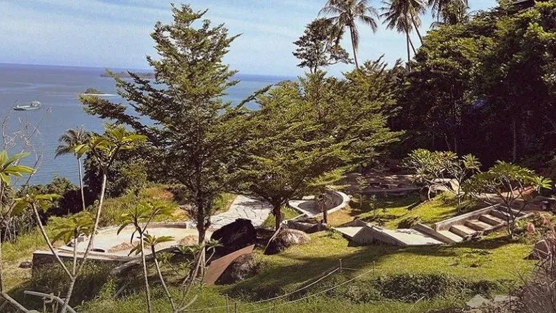 atrium-by-lighthouse-padang-resmi-dibuka,-jadi-destinasi-wisata-baru-di-bukit-lampu