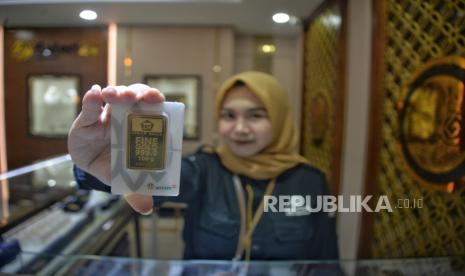 harga-emas-di-pegadaian-merosot-dua-hari-beruntun,-berikut-daftar-lengkapnya