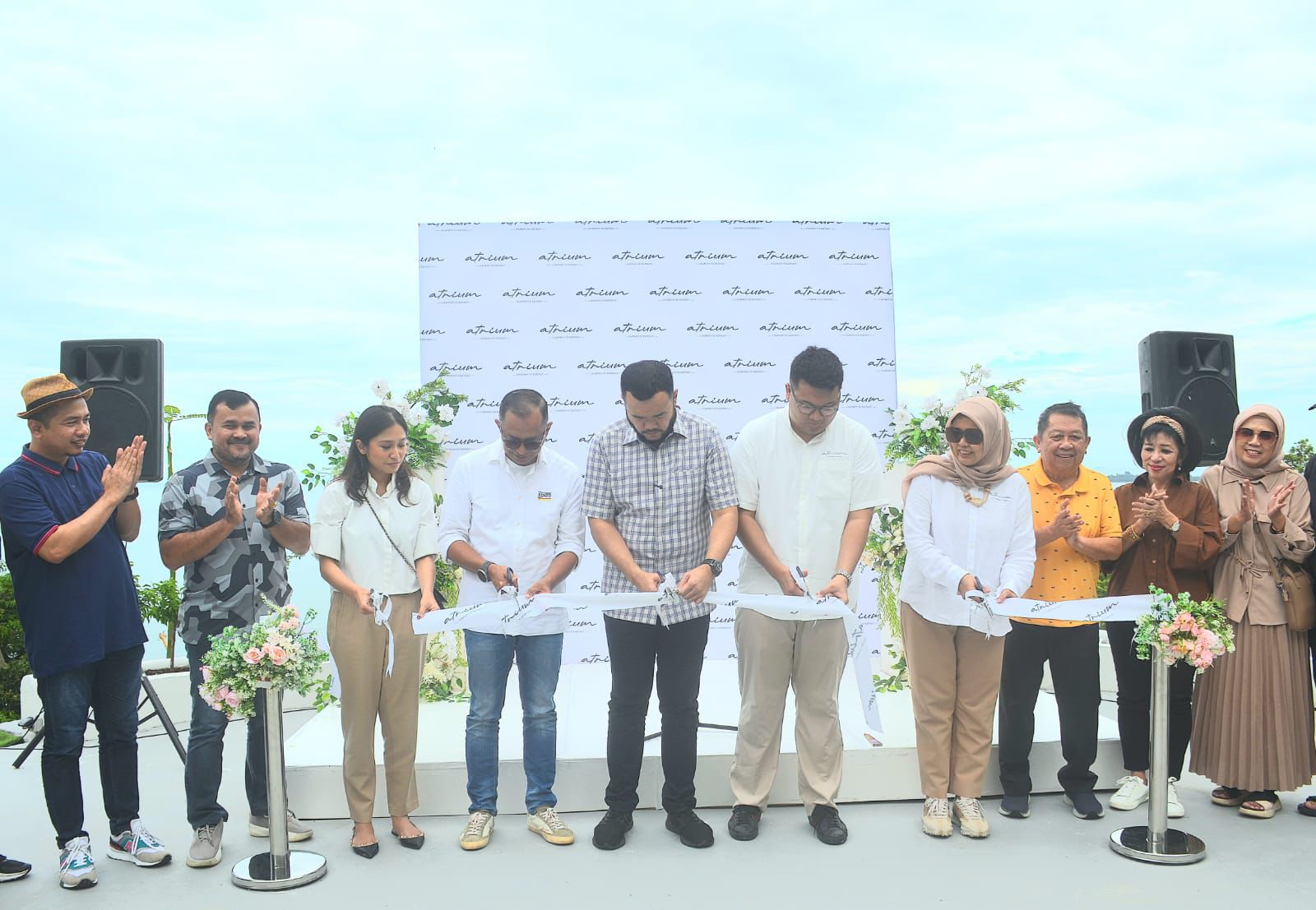 destinasi-wisata-baru,-wako-padang-resmikan-atrium-by-lighthouse-di-bukit-lampu