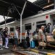 197.183-tiket-kereta-api-ludes-di-arus-balik-libur-idul-adha-2025
