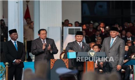 presiden-prabowo-umumkan-kenaikan-gaji-hakim,-tertinggi-capai-280-persen