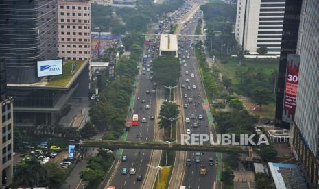 apindo-sebut-ekonomi-indonesia-dalam-status-lampu-kuning,-ini-penyebabnya