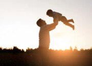 Hari Ayah Sedunia 2025: Ini Ide Hadiah Unik untuk Sosok Ayah Tersayang