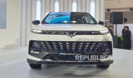 wuling-tawarkan-jaminan-jual-kembali-70-persen-untuk-new-almaz-rs-pro-hybrid
