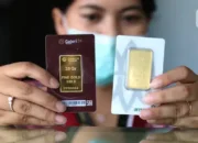 Harga Emas Antam Hari Ini 17 Juni 2025 Merosot Tajam, Saatnya Beli?