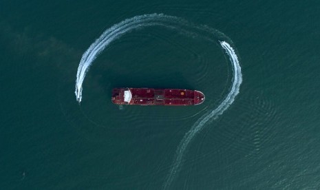 yunani-peringatkan-dampak-ekonomi-global-jika-selat-hormuz-ditutup