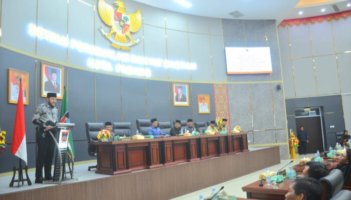 Sidang Paripurna DPRD Padang Akhirnya Sepakati Perubahan KUA-PPAS APBD 2025