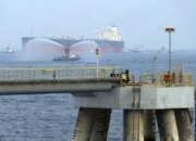 Iran Tutup Selat Hormuz, Biaya Logistik-Subsidi Energi RI Bakal Kena Dampak