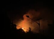 Hutan Lindung di Panorama I Lubuk Kilangan Padang Terbakar