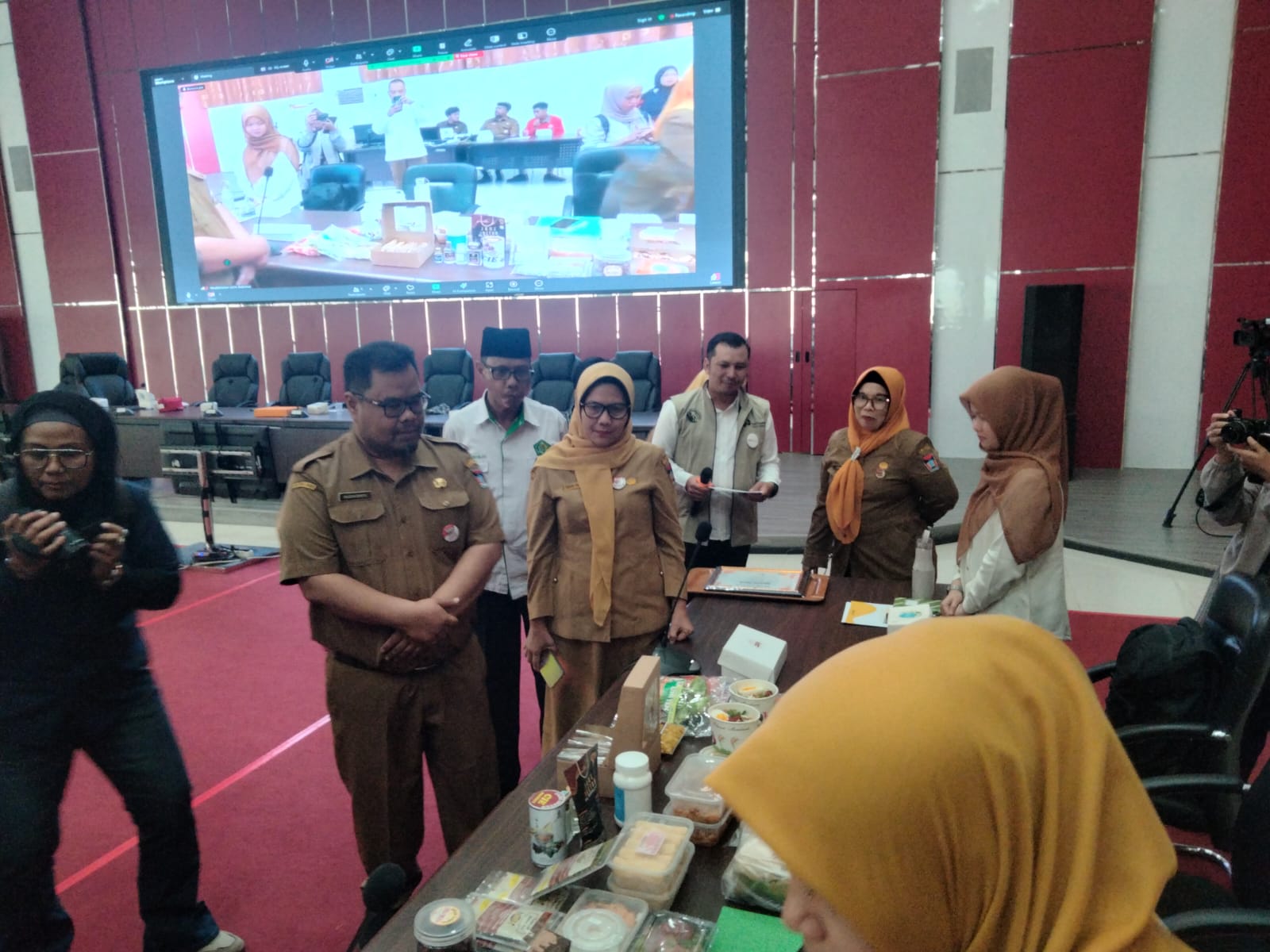 pemko-padang-gelar-praktek-izin-produk-halal-dan-sustainable-bagi-umkm