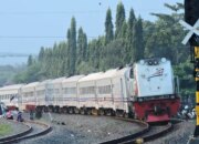 Viral Petugas Larang Balita Naik KA di Maros, Sanksi Menanti