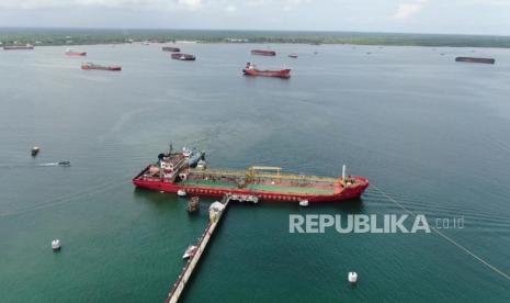 gencatan-senjata-iran–israel-bantu-stabilkan-bbm-dan-rupiah,-tapi-waspada-eskalasi