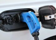 Menteri ESDM: Indonesia Bisa Turunkan Impor BBM hingga 300 Ribu KL