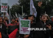 Kenaikan Tarif Ojol Dinilai Untungkan Aplikator, Bebani Konsumen