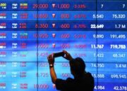 Prediksi IHSG: Siap-siap Koreksi? Ini Kata Analis!