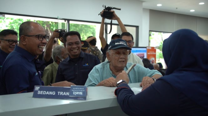 142-ribu-peserta-taspen-kini-cairkan-gaji-pensiunan-di-kantor-pos,-begini-caranya