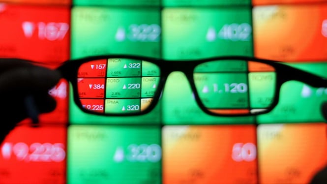 dibuka-menghijau,-ihsg-diprediksi-datar-cenderung-menguat-mengikuti-bursa-asia